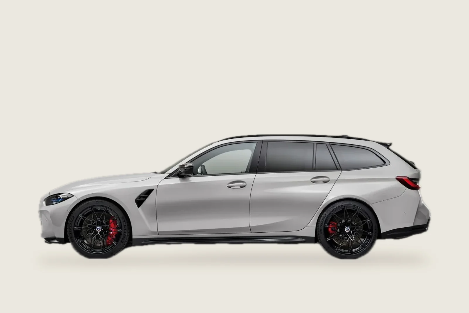 Light grey BMW M3 Touring seen from the side